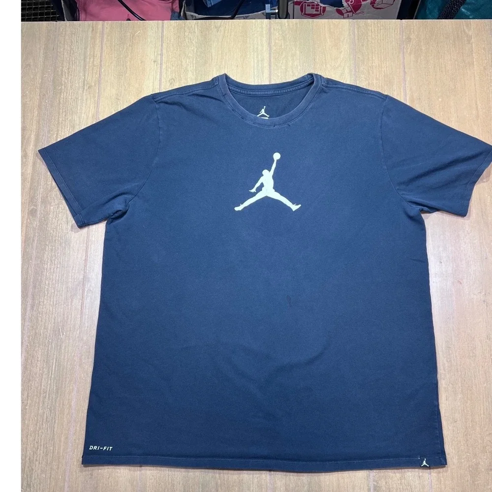 Jordan classic athletic